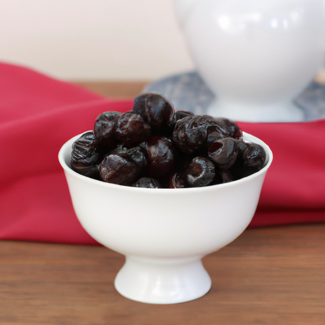 Organic Black Currant Flavor Oil for Lip Balm