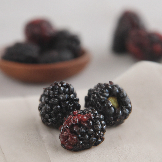 Organic Black Raspberry Flavor Oil for Lip Balm