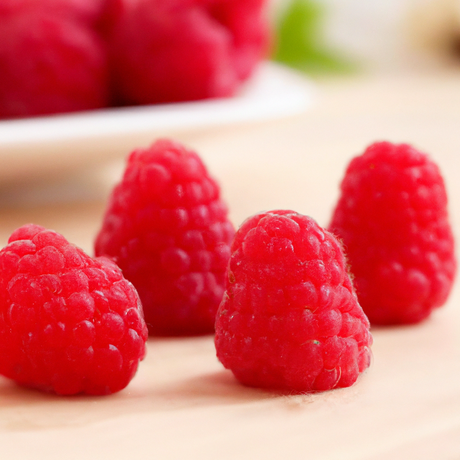 Organic Raspberry Flavor Oil for Lip Balm (EU/COSMOS Compliant)