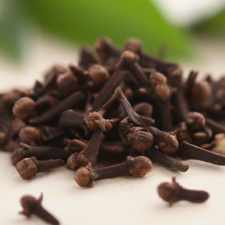 Clove Fragrance Oil (Oil Soluble), Organic