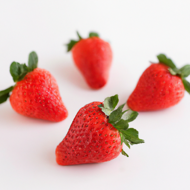 Strawberry Fragrance Oil (Alcohol Soluble), Organic