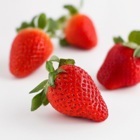 Organic Strawberry Fragrance Emulsion (Water Soluble)